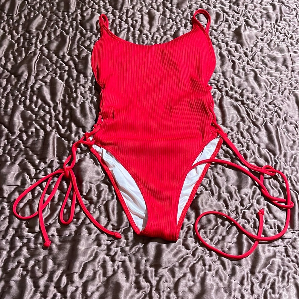 PINK SWIM